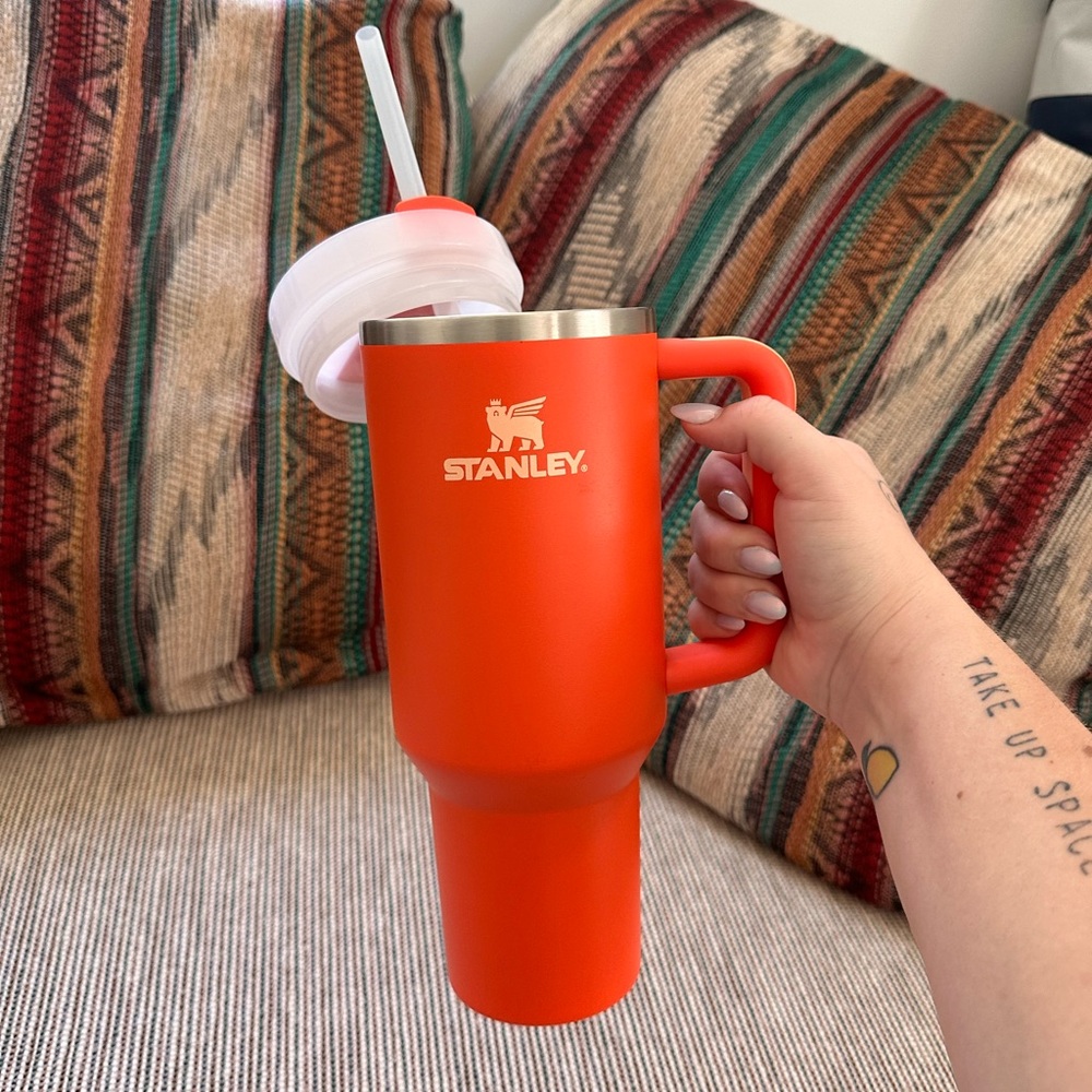 GRAPEFRUIT STANLEY 40 oz 🧡